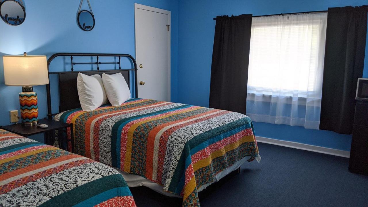 Blue Ridge Motel Schroon Lake 외부 사진
